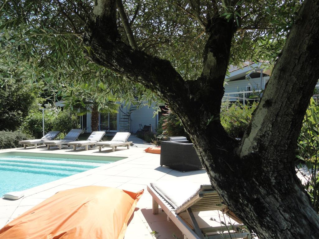 B&B La Closerie 33 Sadirac Exterior photo